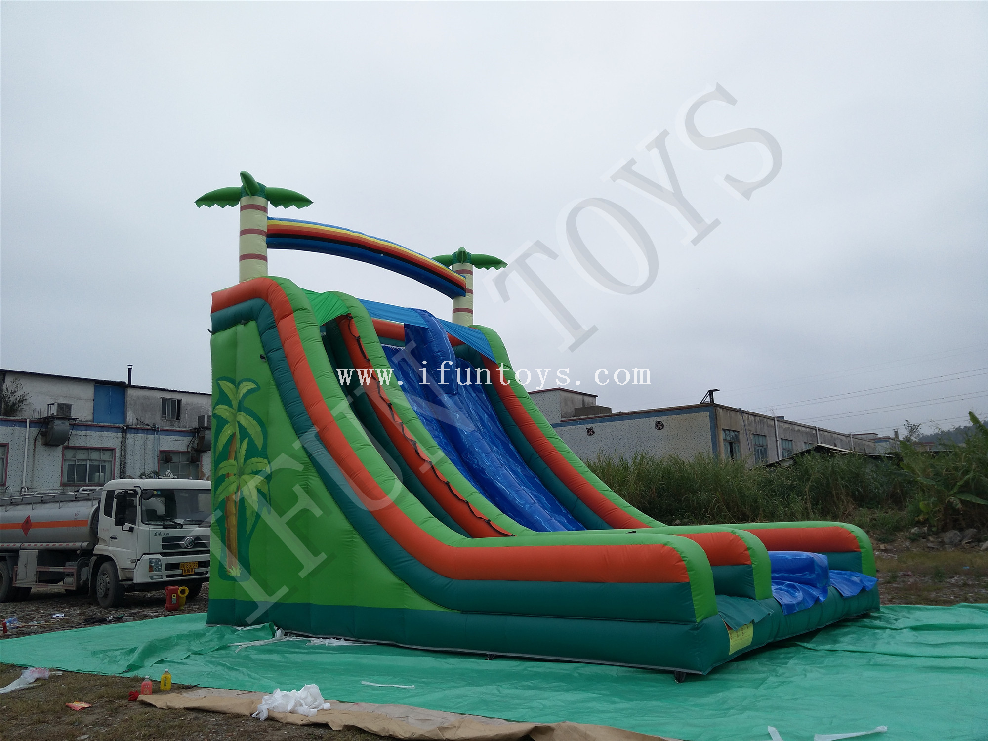 Tropical Theme Inflatable Double Lines Water Slide / Inflatable Palm Tree Slide / Wet Slide for Water Pool