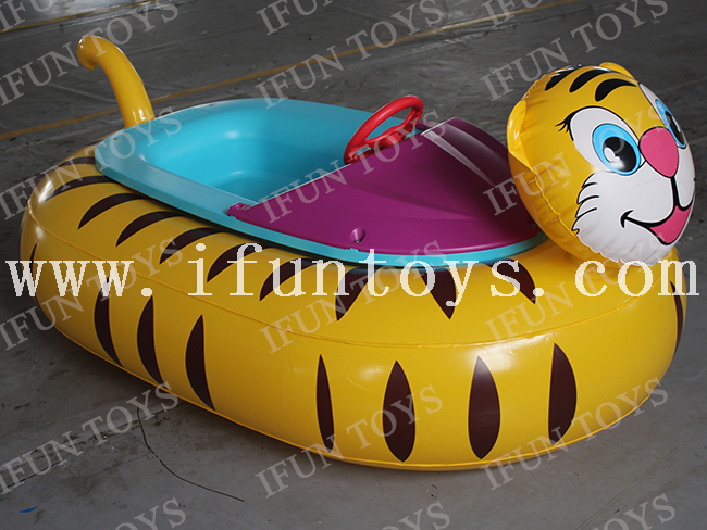 Animal Shape Inflatable Electric Bumper Boat Inflatable Pool Bumper Boat for Children / Inflatable Bumper Boat for Water Park