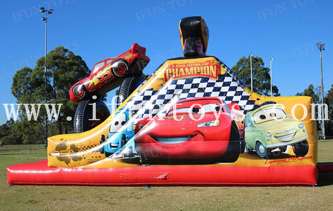 Interactive Cars Challenge Obstacle Course Inflatable Race Car Theme Obstacle and Slide Jumping Bouncer for Team Sports