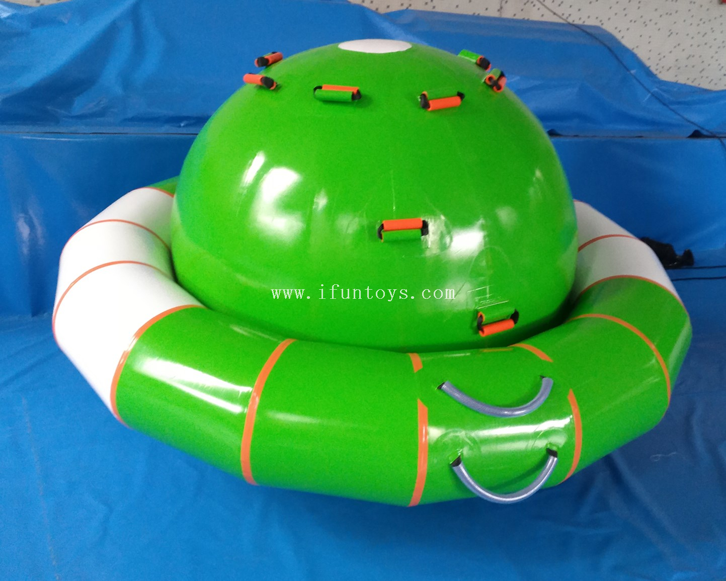 water spinner toy